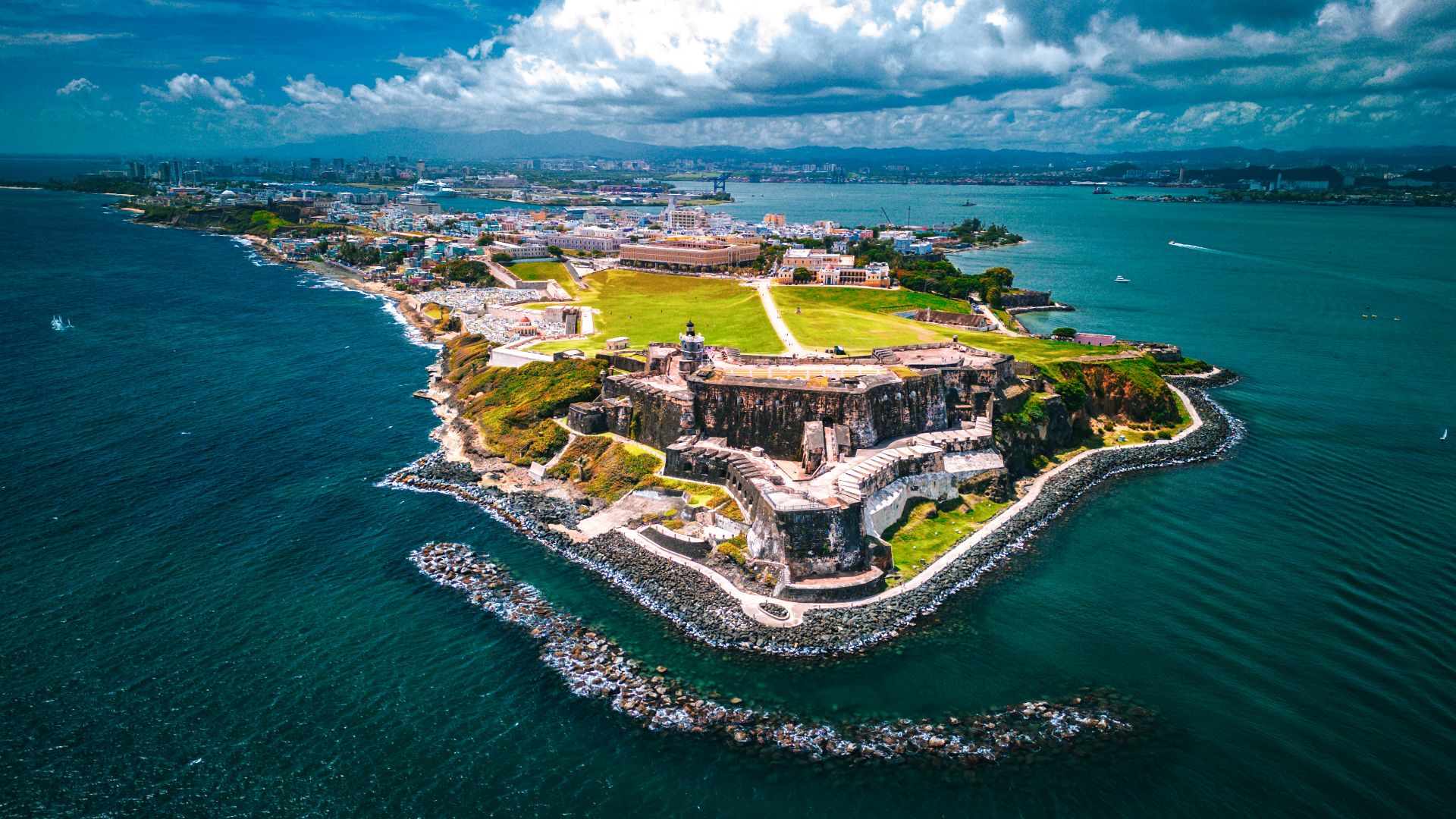 File:Castillo San Felipe del Morro aerial, May 2024 - 01.jpg
