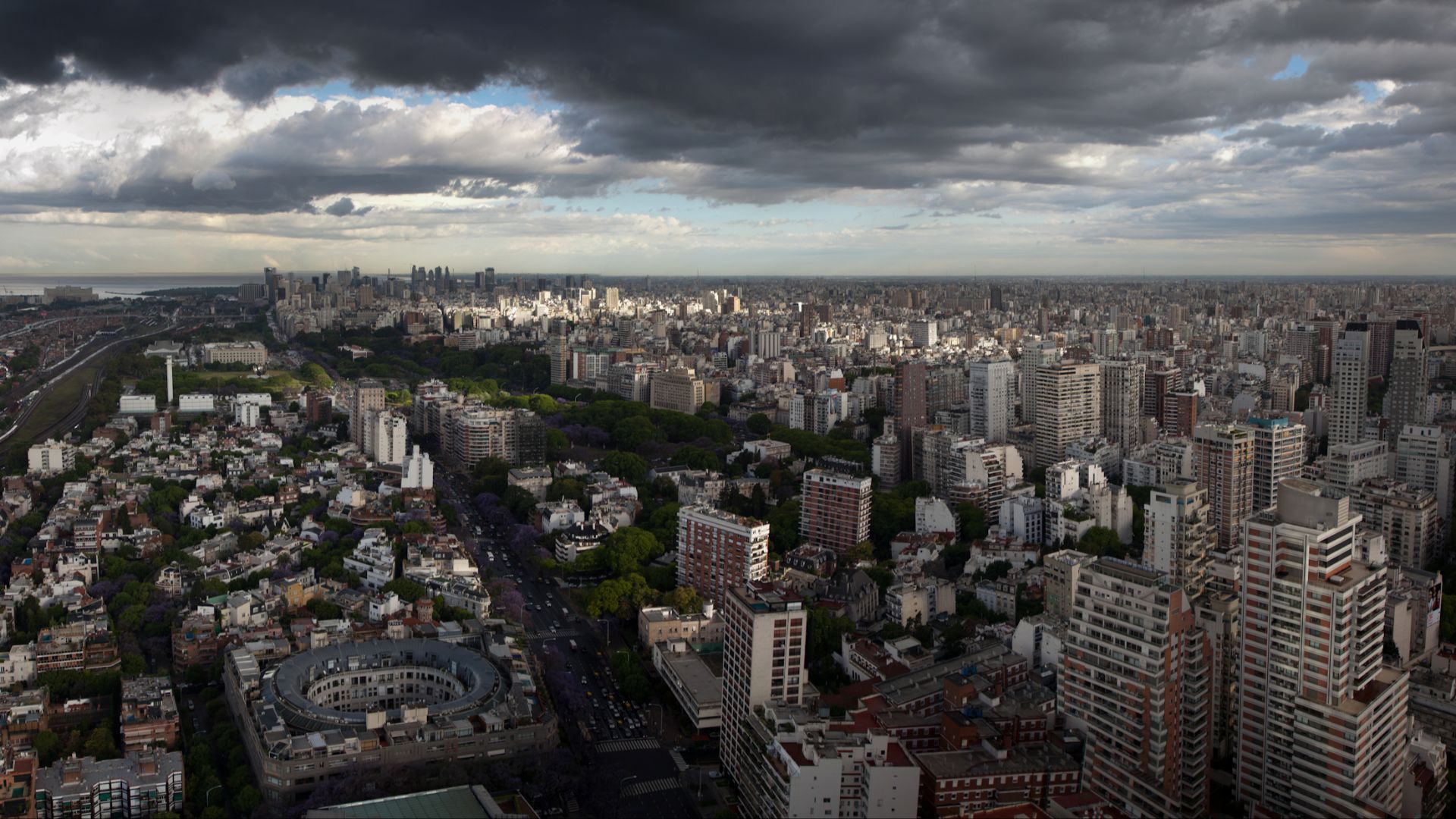 File:Buenos Aires Skyline in Color.jpg