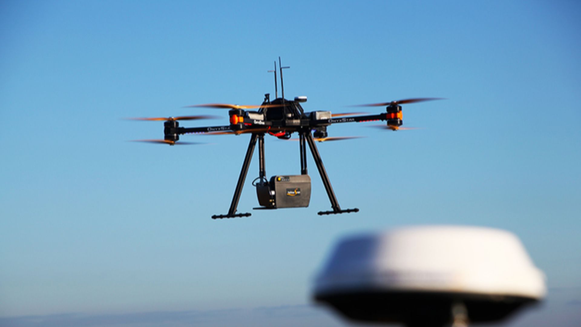 File:Yellowscan LIDAR on OnyxStar FOX-C8 HD.jpg