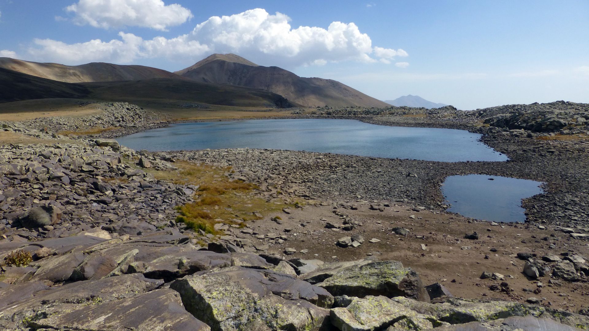 File:Oughtasar-Lac (2).jpg