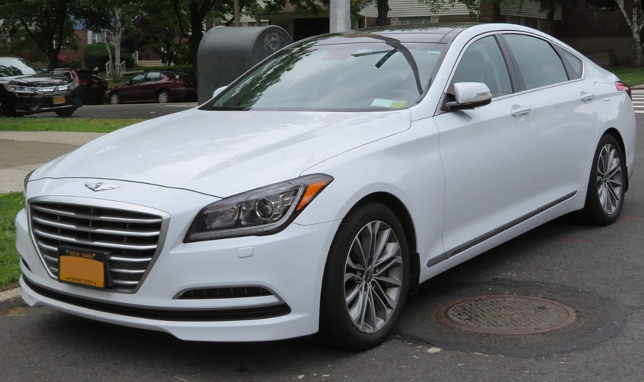 2015 Genesis Sedan 