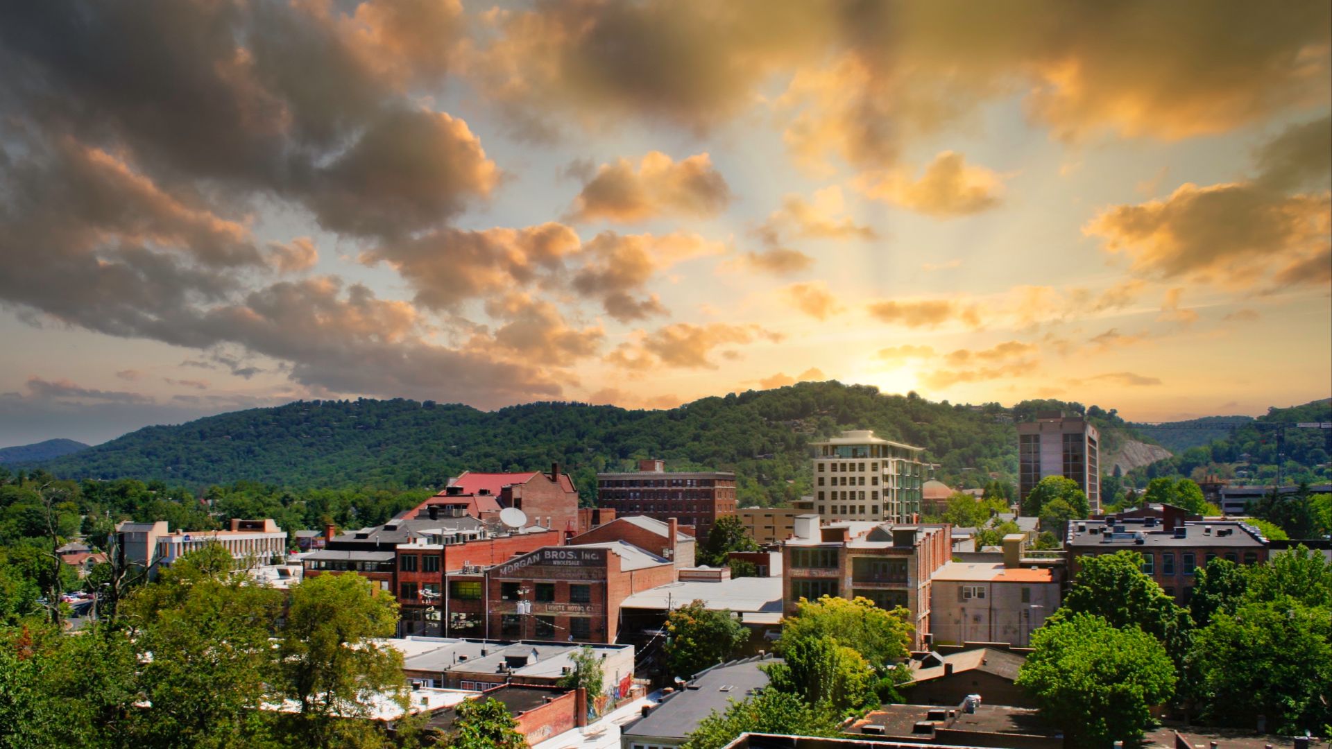 File:Downtown Asheville, North Carolina 01.jpg