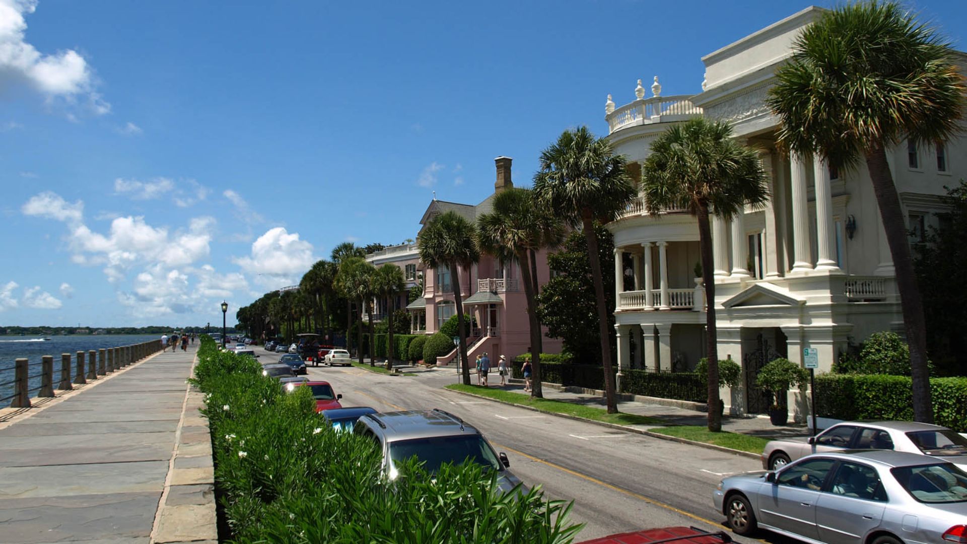 File:East Battery Street Charleston Aug2010.jpg