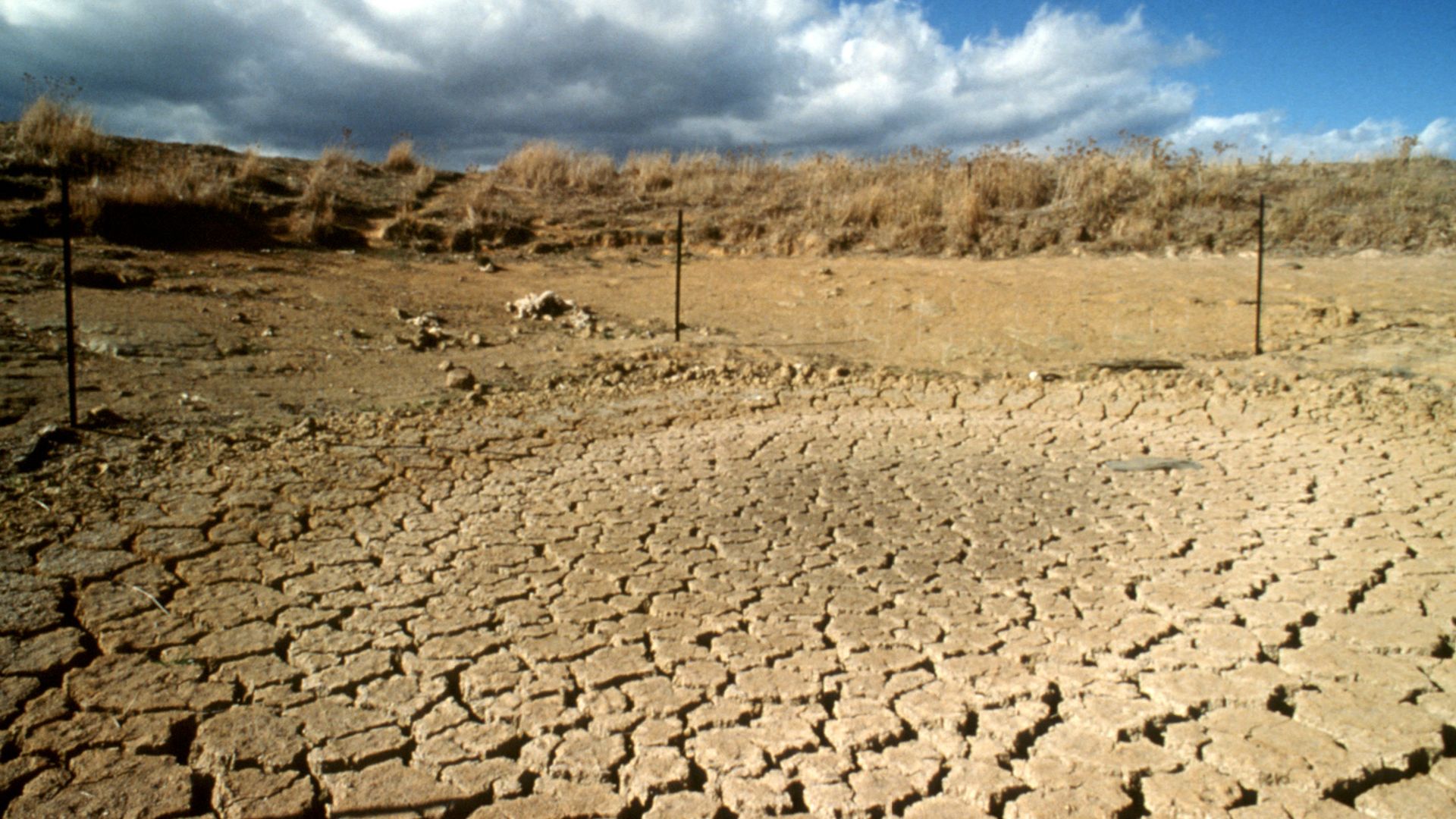 File:CSIRO ScienceImage 429 Drought Effected Landscape.jpg