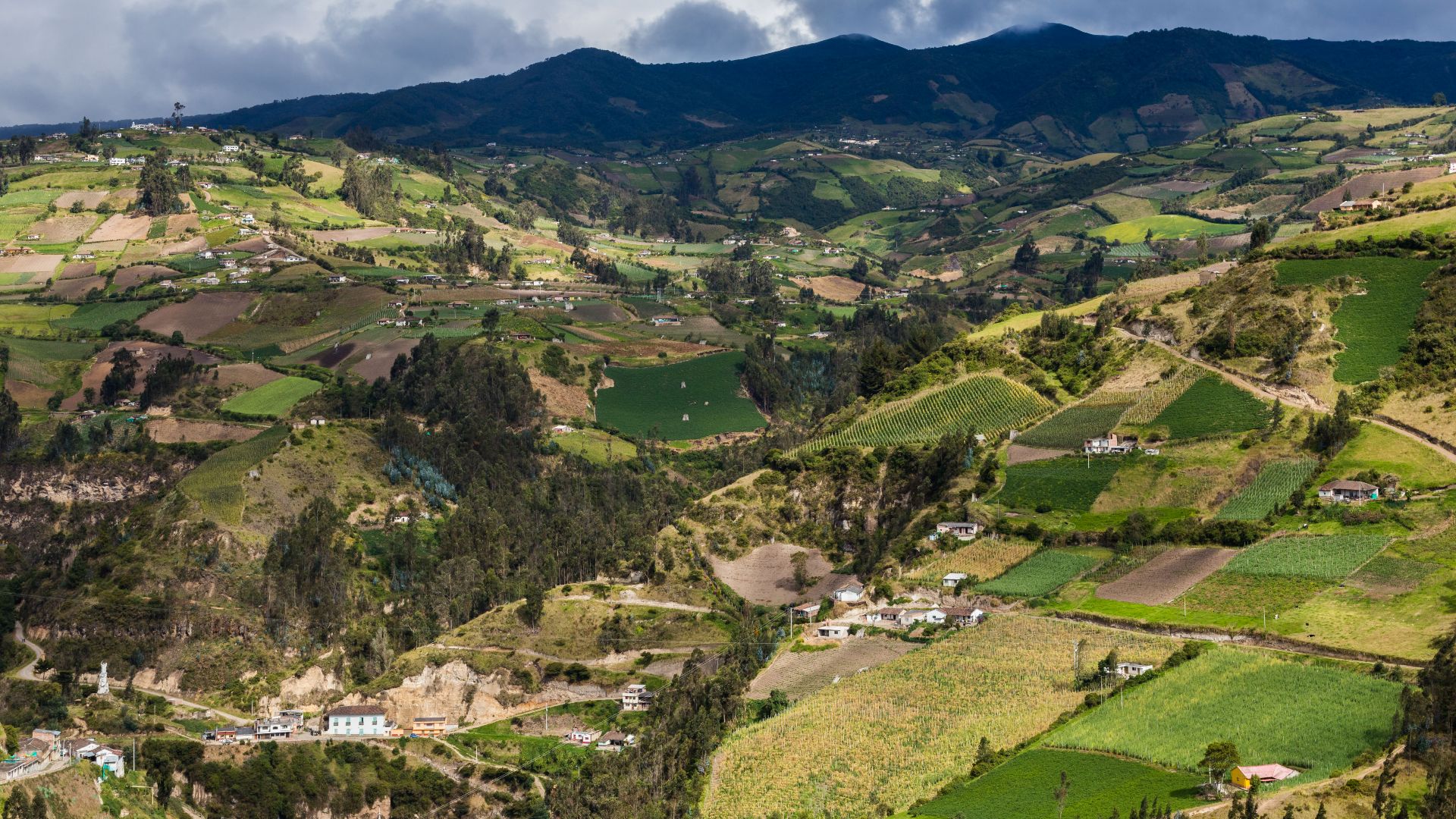File:Santuario de Las Lajas, Ipiales, Colombia, 2015-07-21, DD 01.JPG