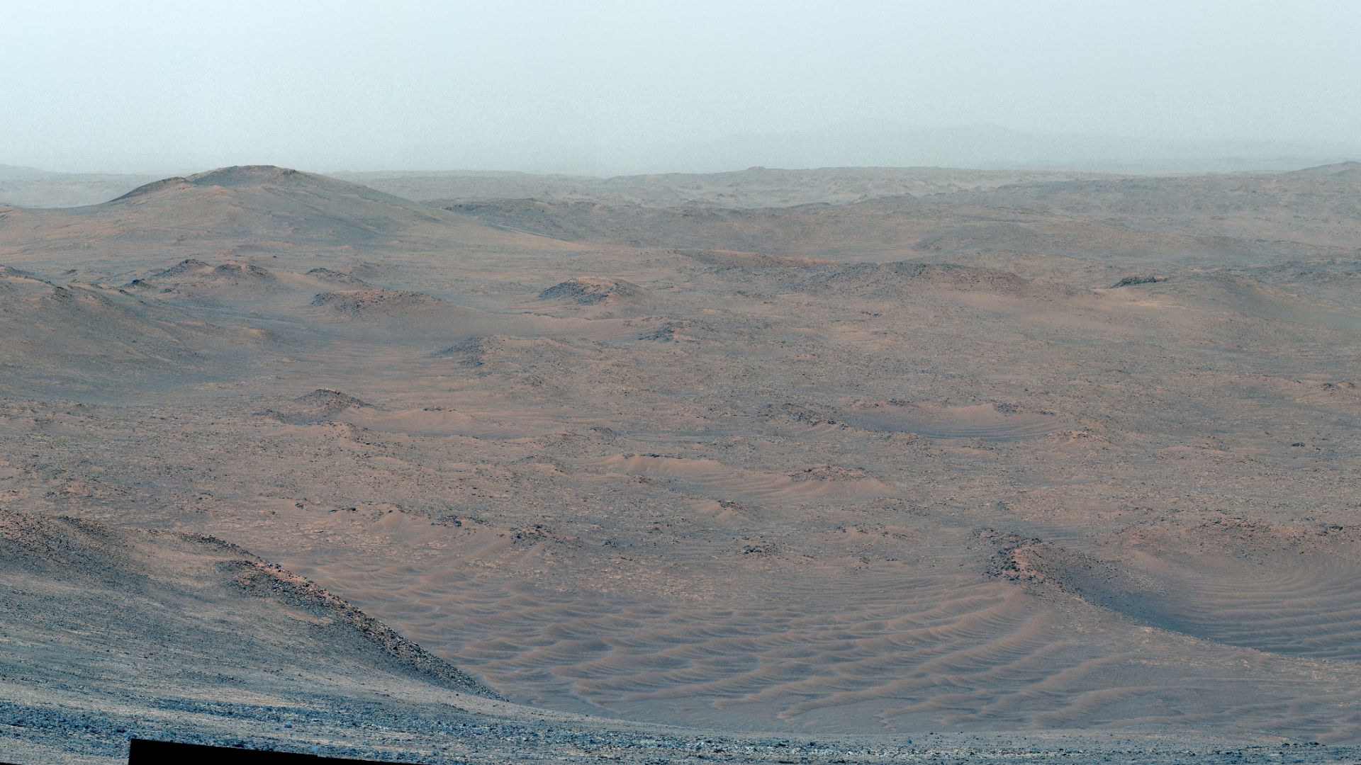 File:PIA26530-Mars-PerseveranceRover-JezeroCrater-RimView-20241225.jpg