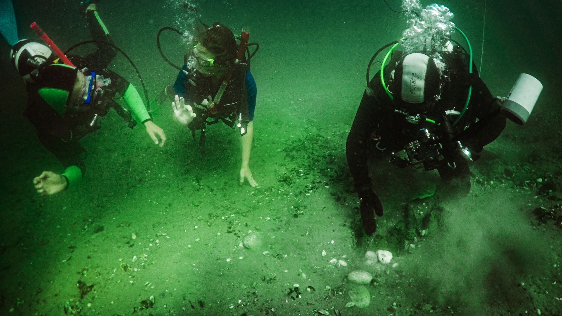 File:Black Sea Underwater Archeologiclal Expedition of NAS.jpg