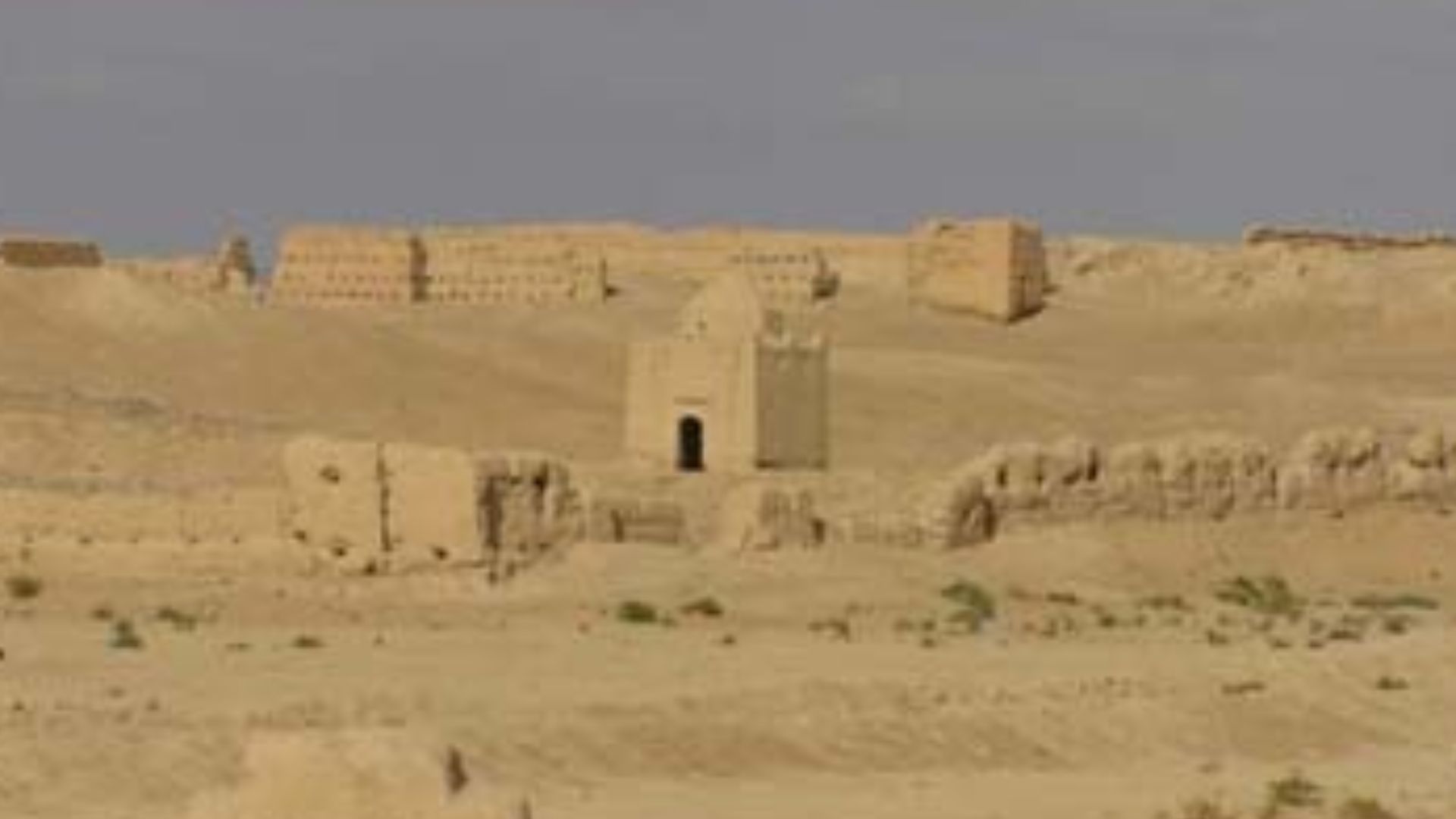 File:1886608-the ruins of Sijilmassa-Rissani.jpg