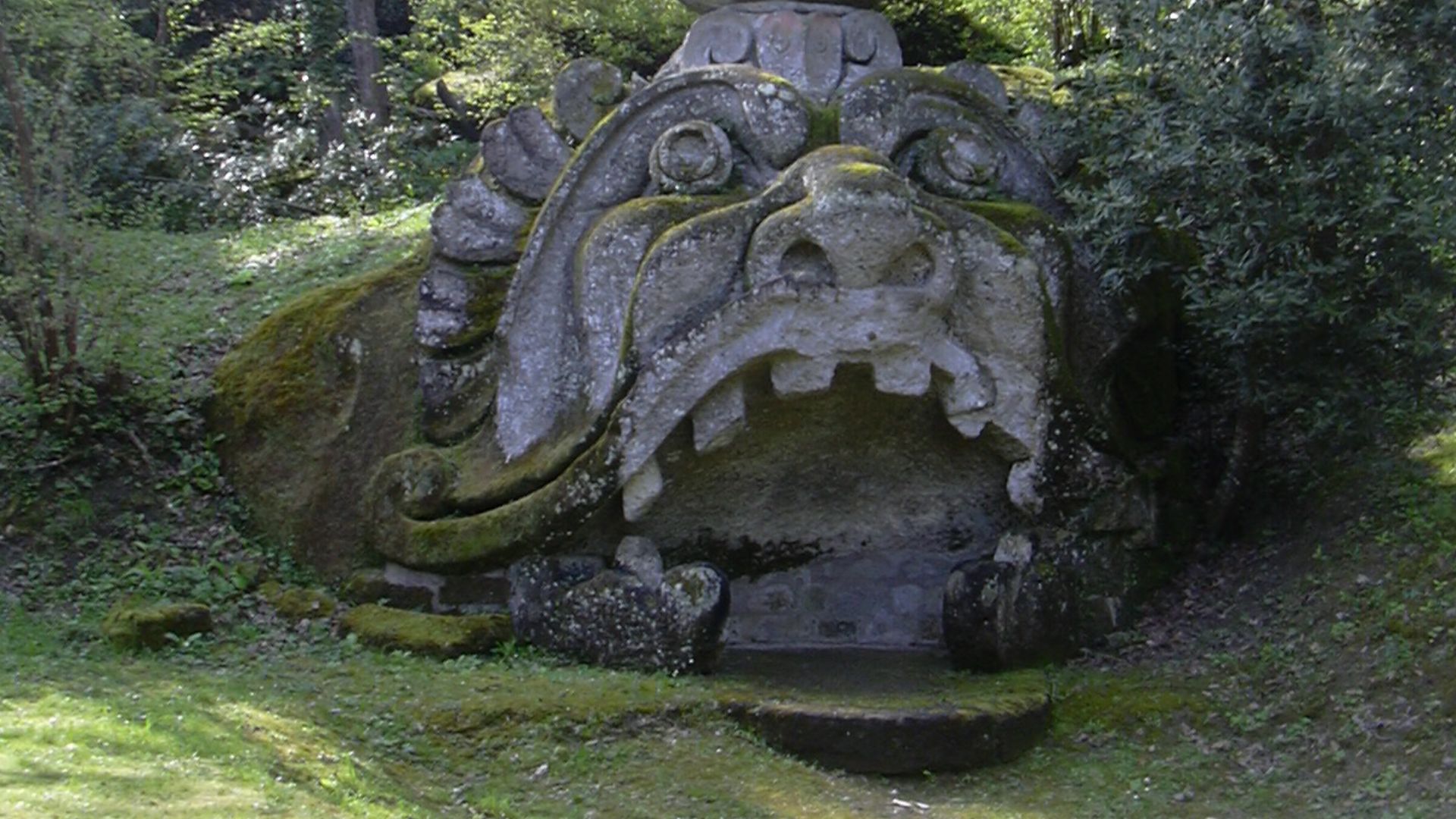 File:Bomarzo Park Glaukos.JPG