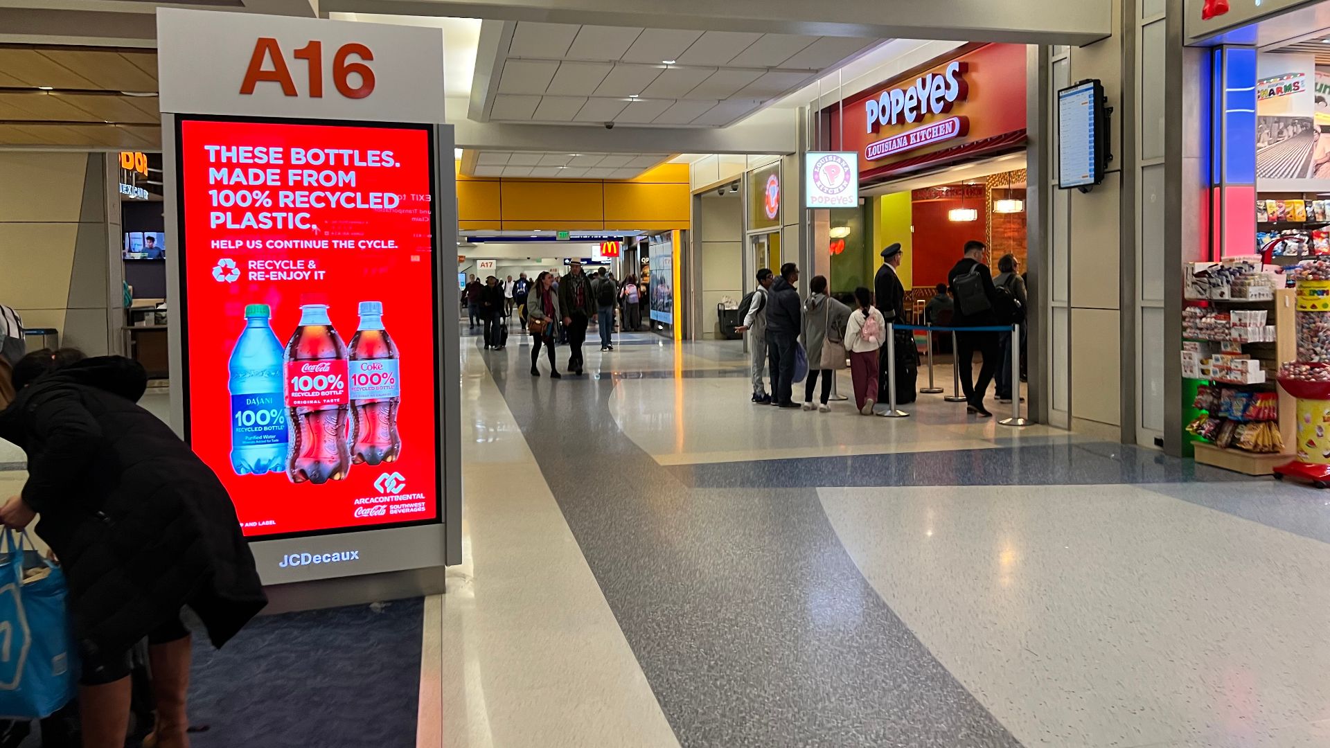 File:KDFW (1) 02.jpg