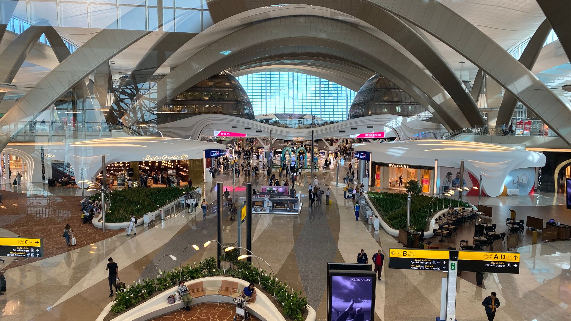 File:Abu Dhabi (UAE), Zayed International Airport, Terminal A (08).jpg