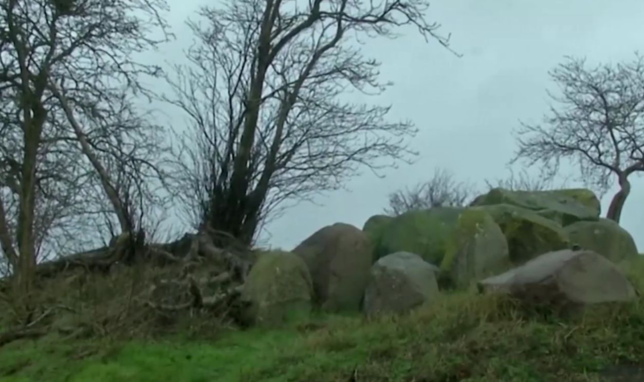 Reindeer Hunters’ Wall, Baltic Sea
