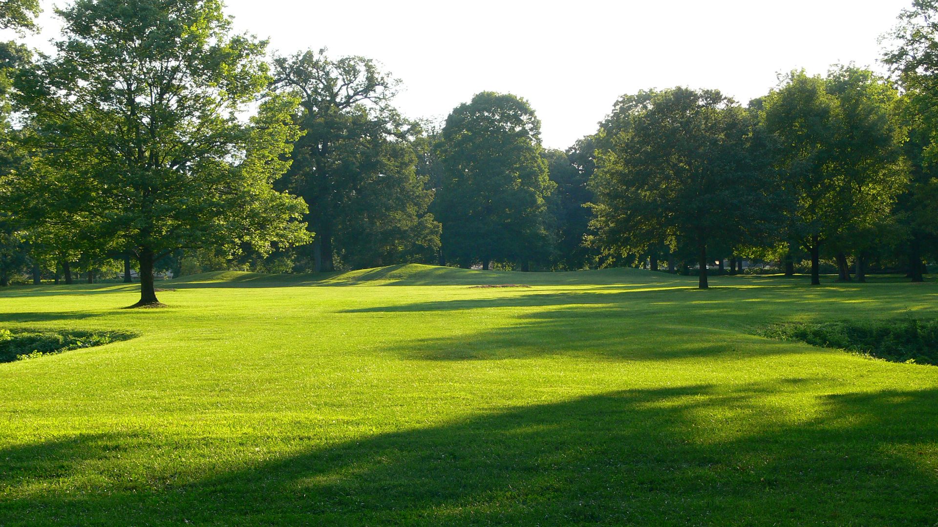 File:Great Circle Mound.JPG