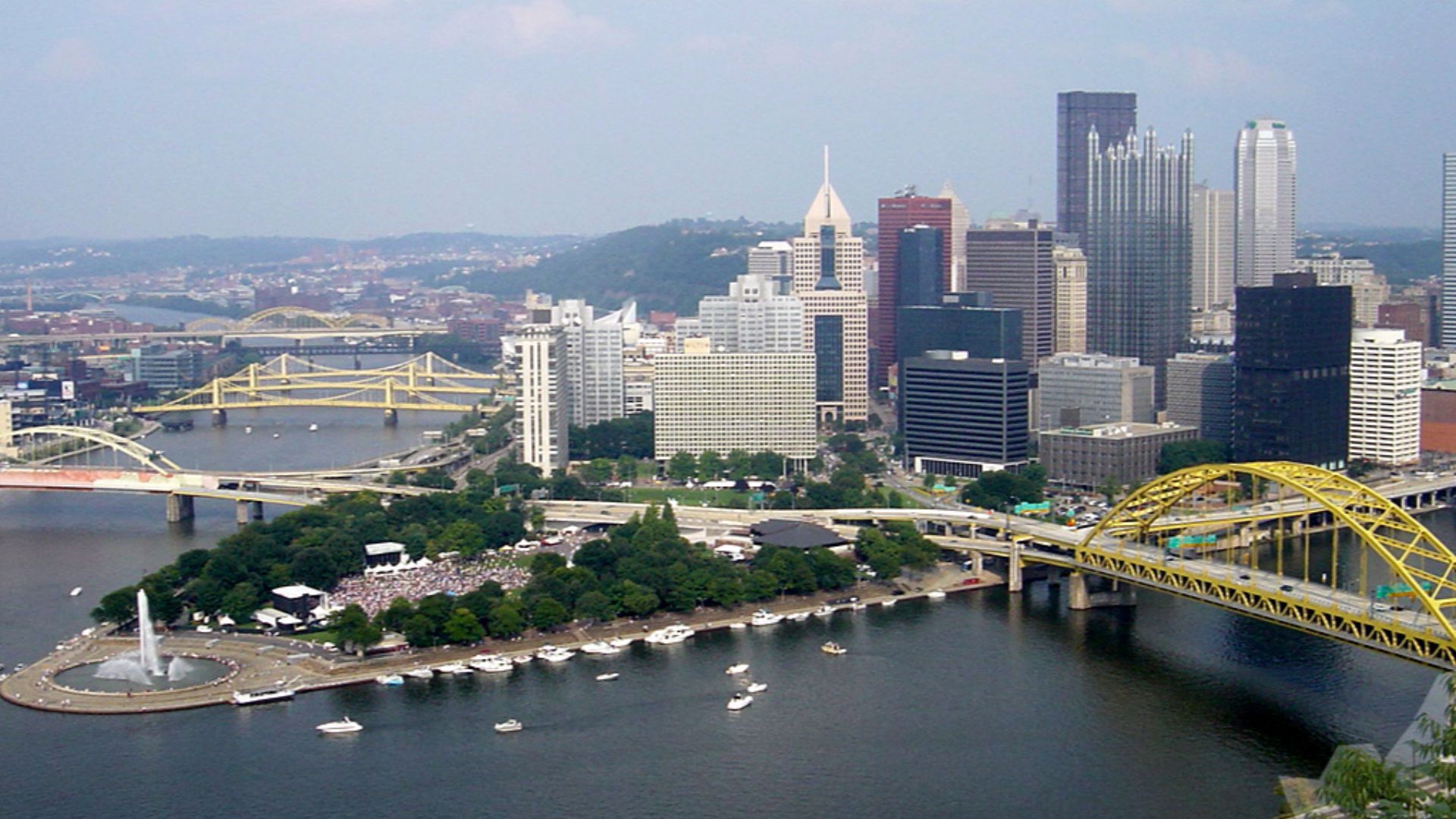 File:PittSkyline082904.jpg