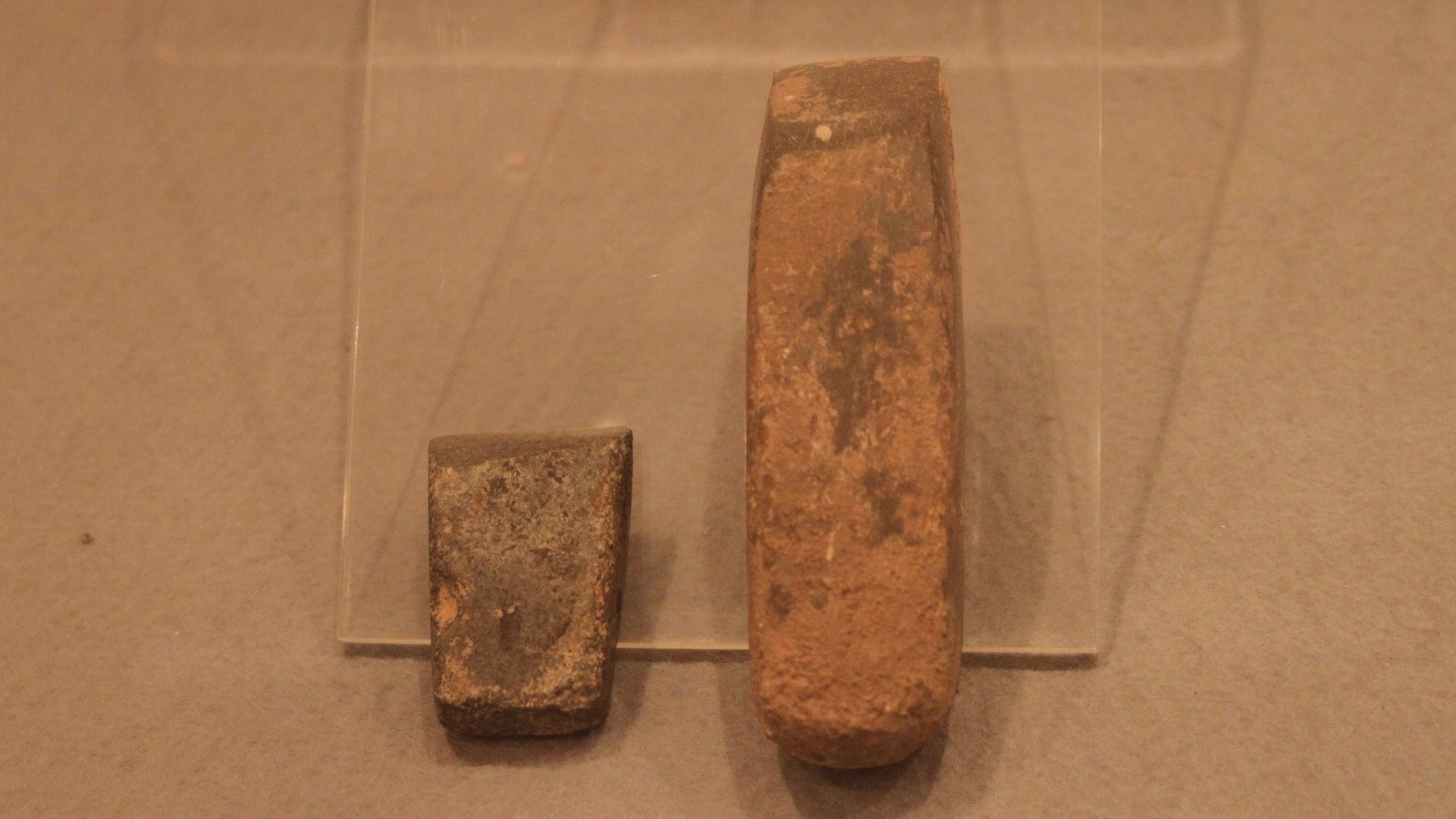 File:Neolithic Yangshao Culture Stone Tools 02.jpg