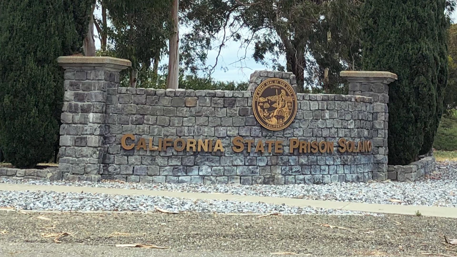 File:Solano State Prison sign.png