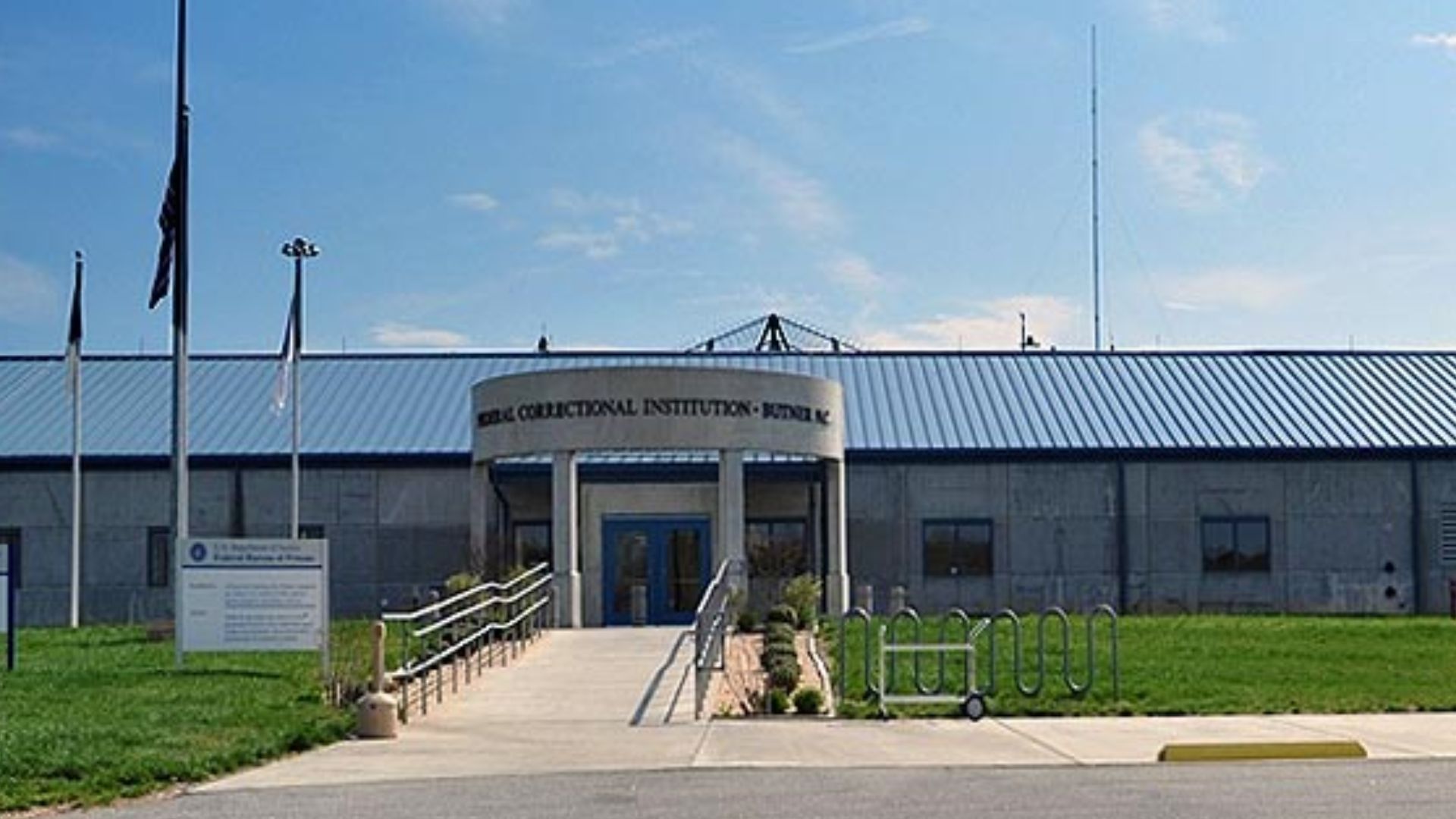 File:FCI Butner Medium.jpg