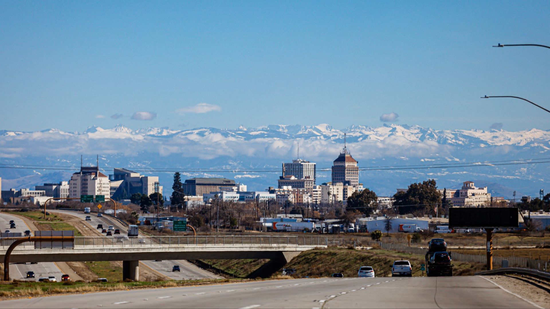 File:Downtown Fresno Skyline With Mountains.jpg