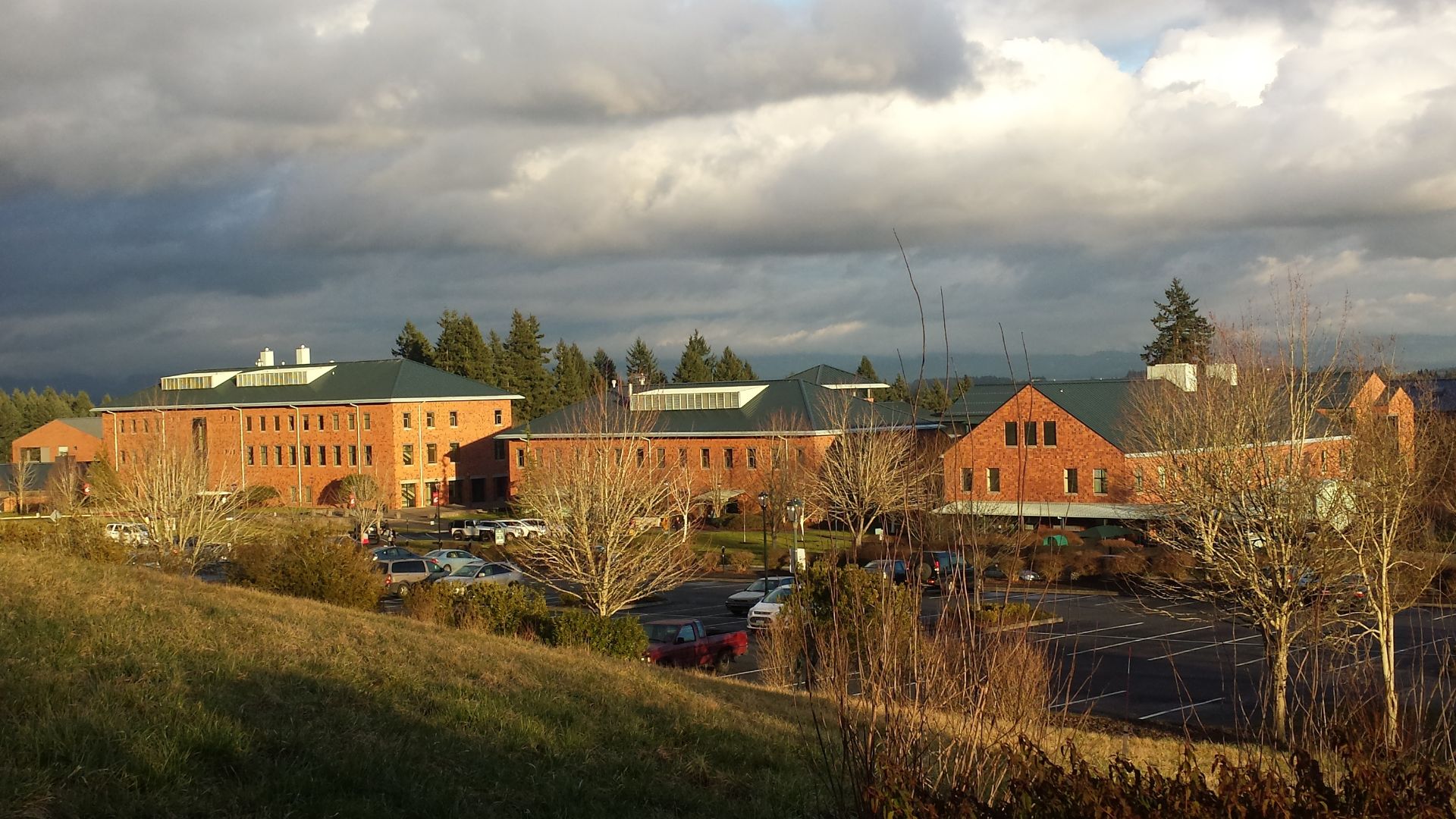 File:WSU Vancouver.jpg