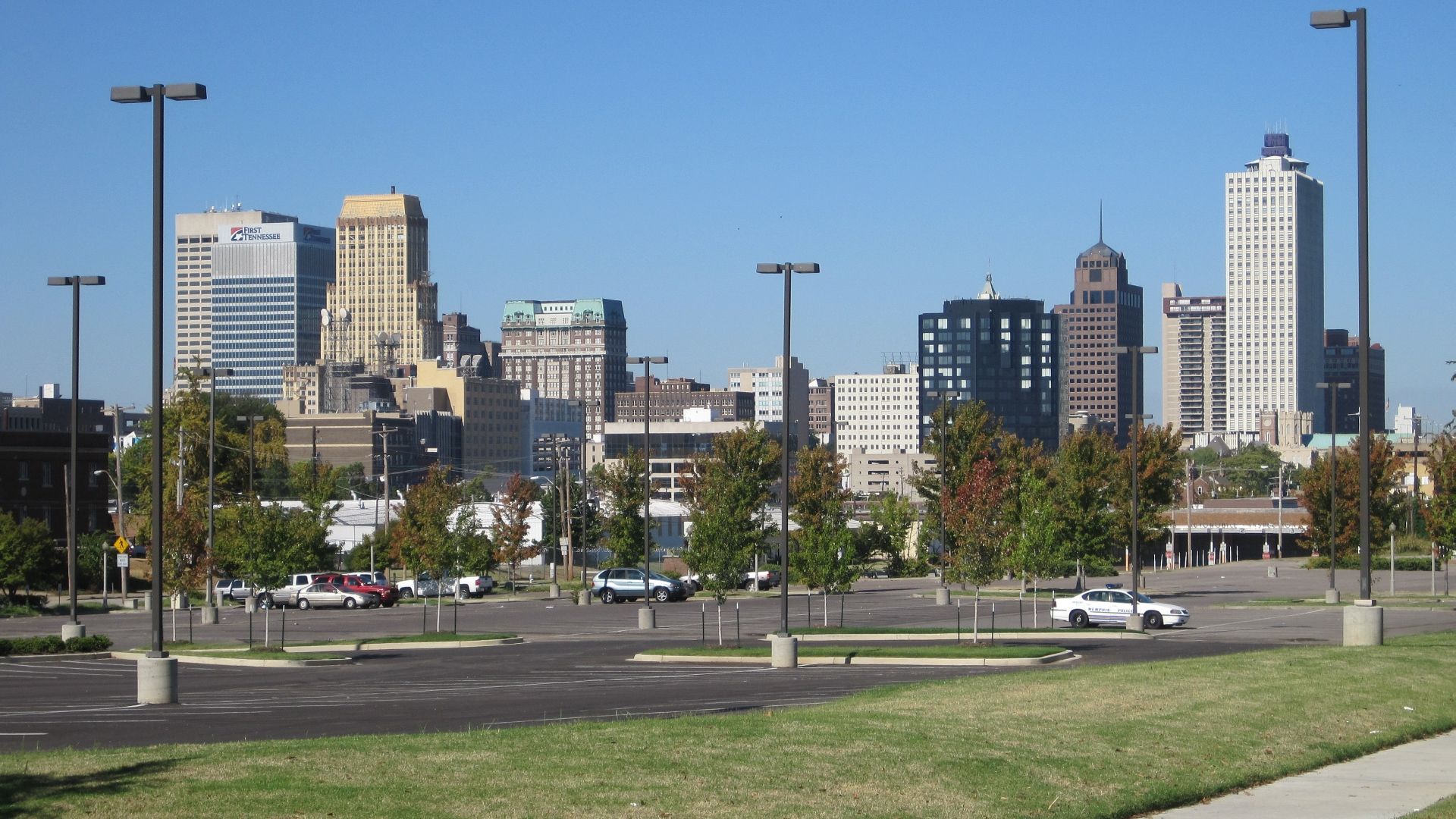 File:Memphis Skyline from Poplar Ave.jpg
