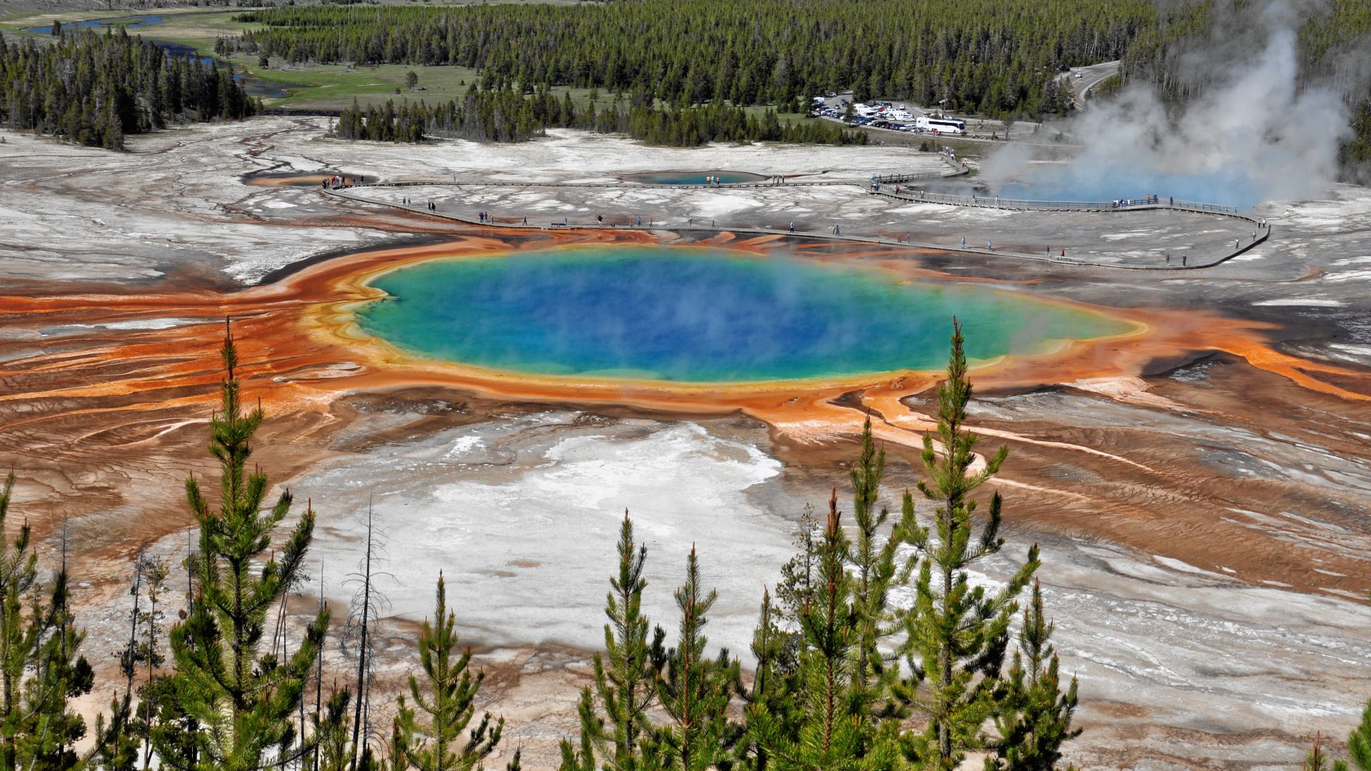 File:Grand Prismatic Spring 2013.jpg