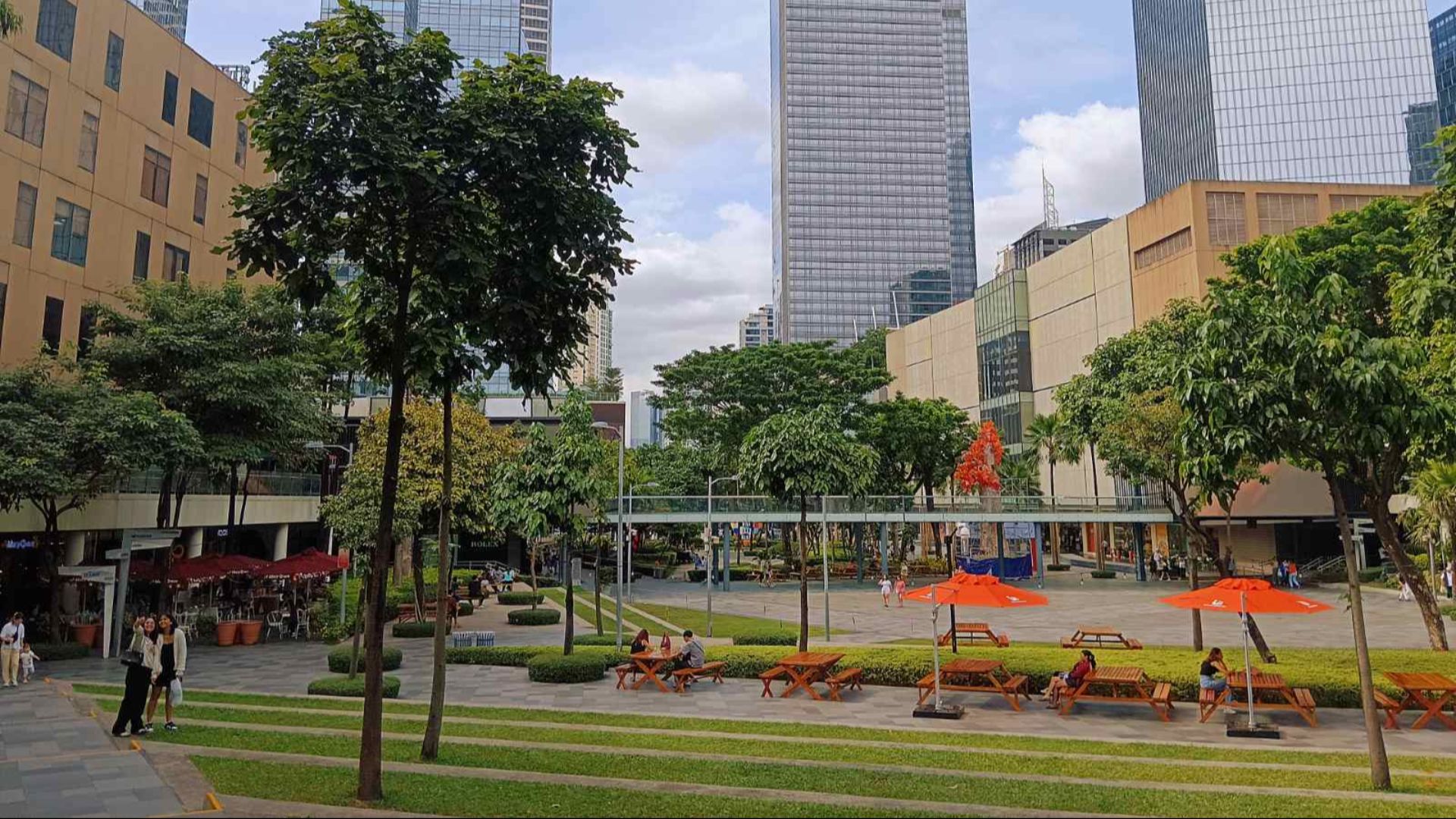 File:BGC - BHS Central Jan 8 2025.jpg