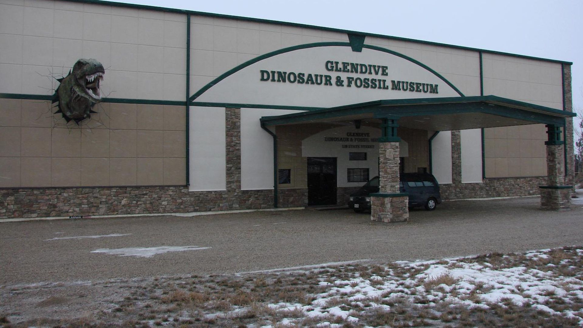 File:Glendive entrance.JPG