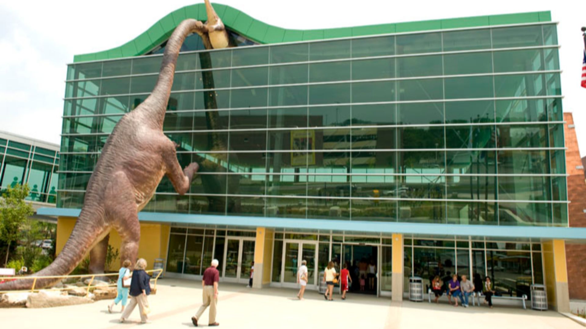File:The Childrens Museum of Indianapolis Welcome Center.jpg