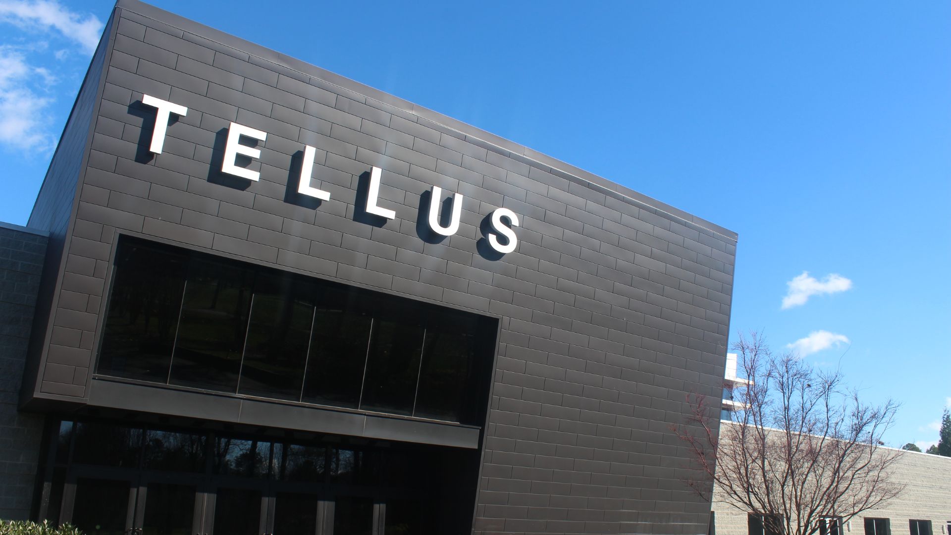 File:Tellus Science Museum Exterior.jpg