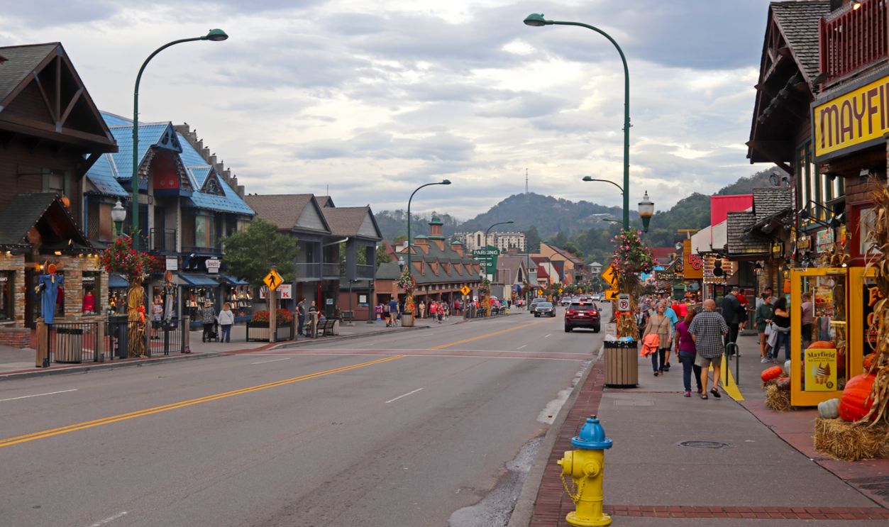 Gatlinburg (Gatlinburg, TN)
