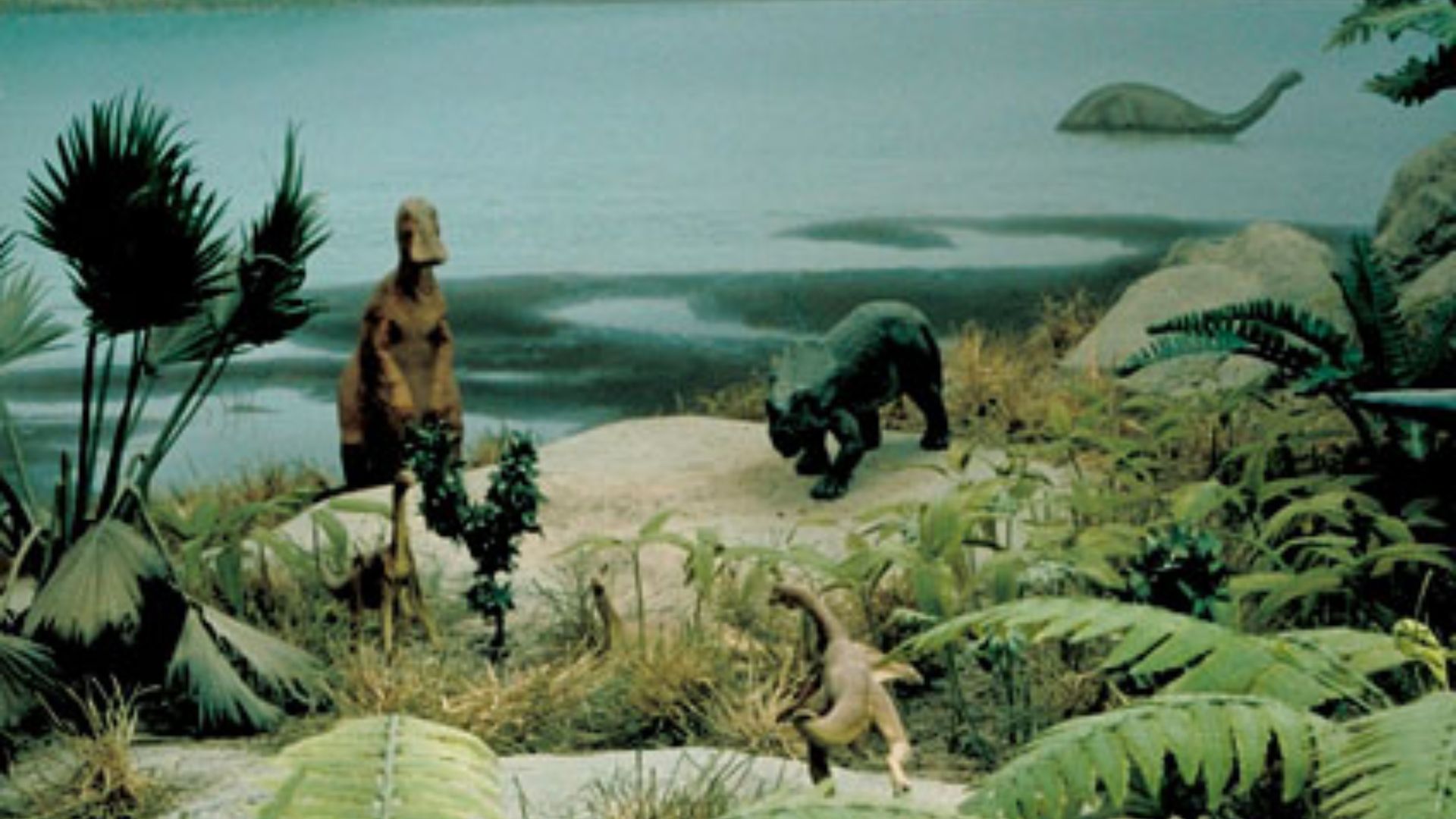 File:Cretaceous Diorama.jpg
