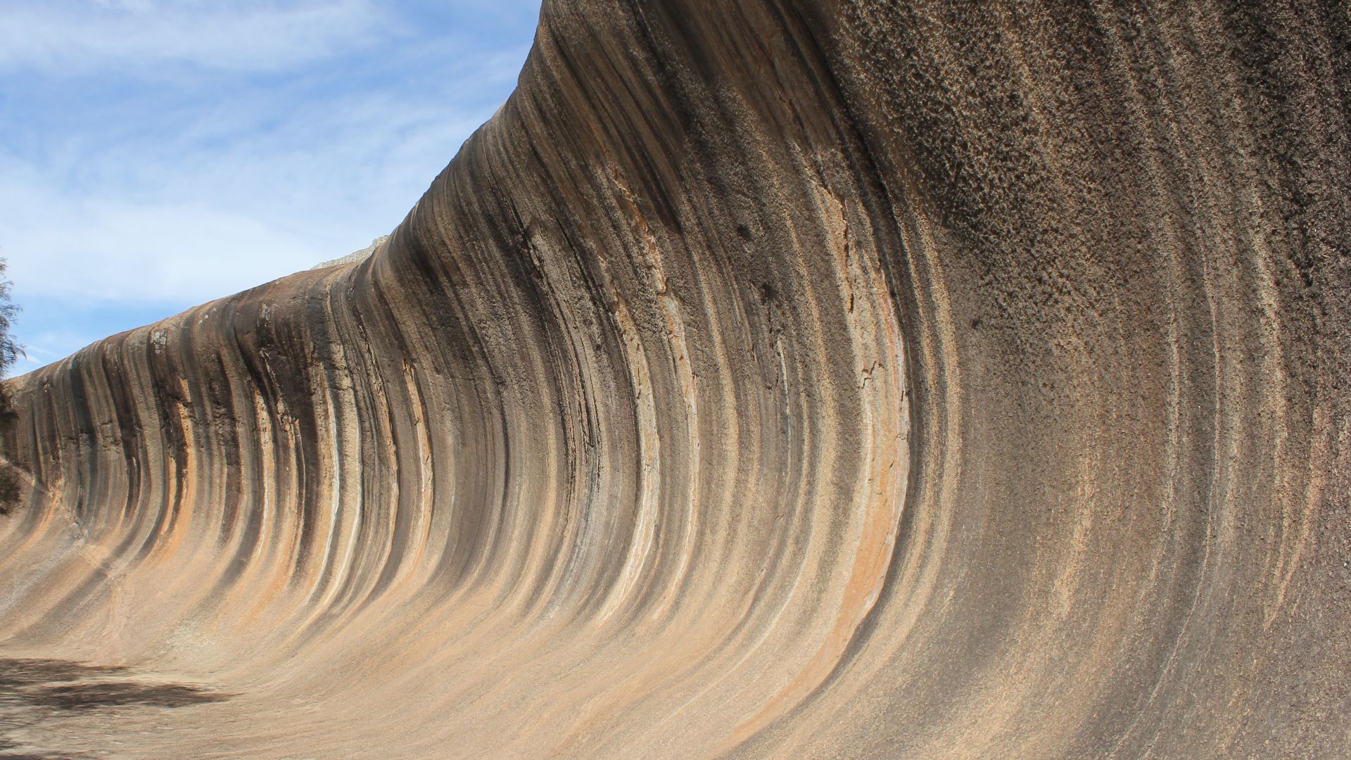 File:Wave Rock - Cooke.jpg