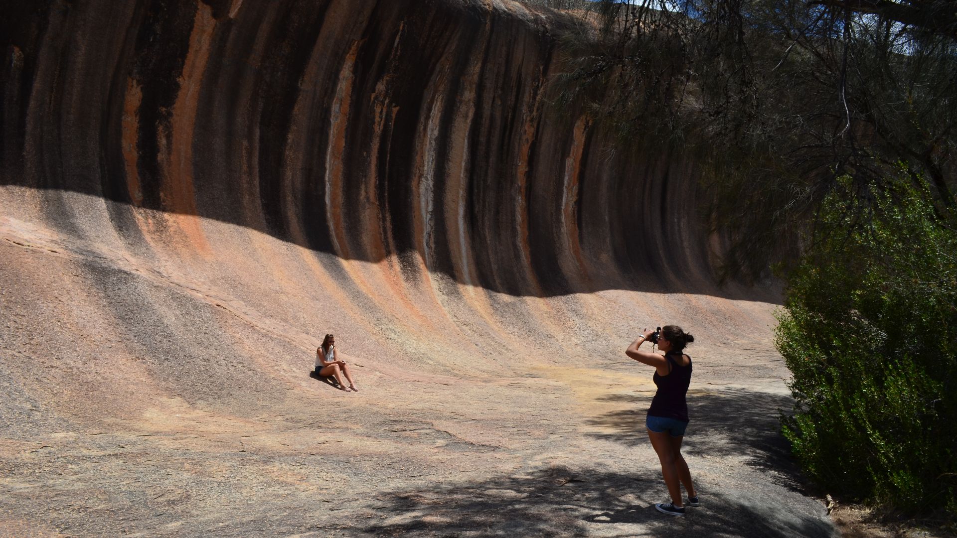 File:Wave Rock, 2012.JPG