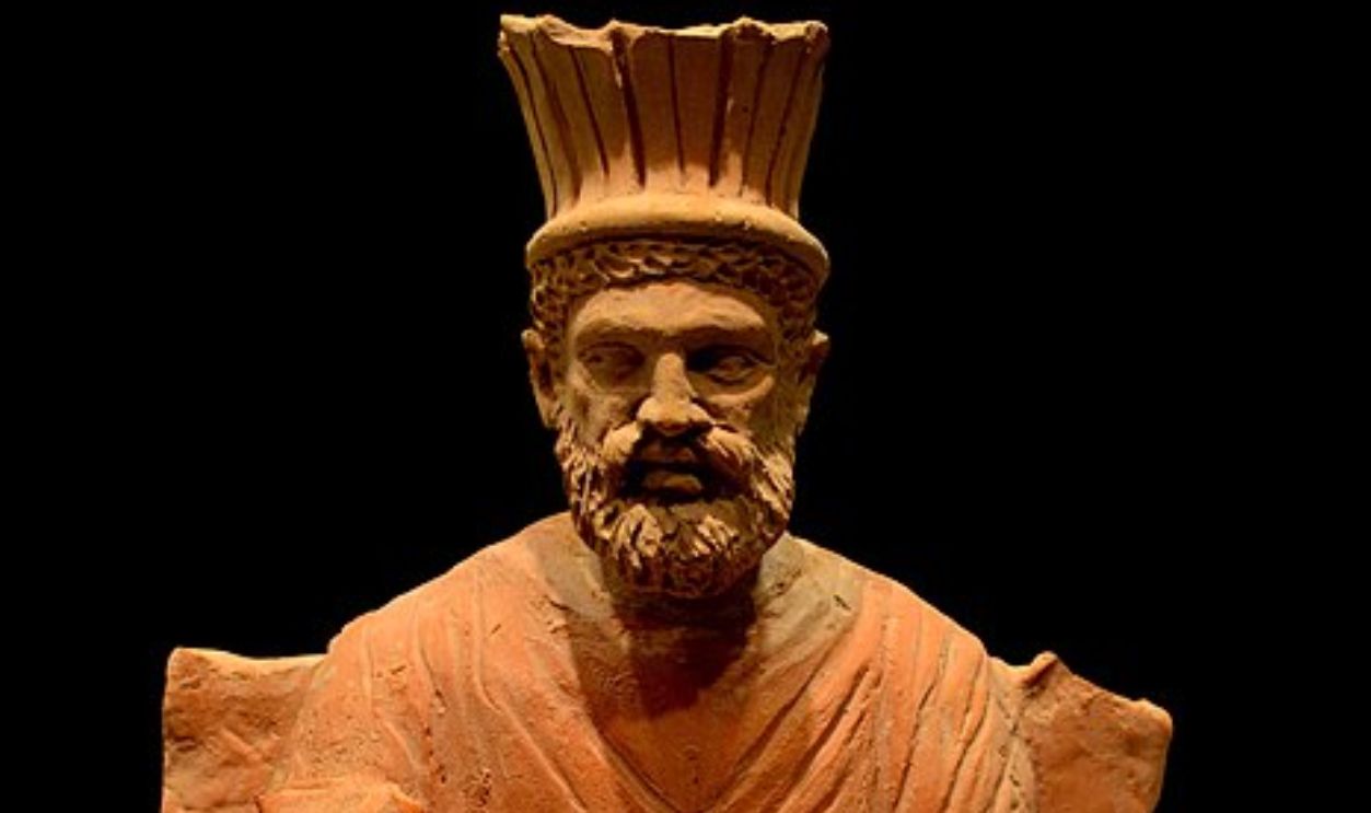 What Gods And Deities Appear On The Inscriptions?