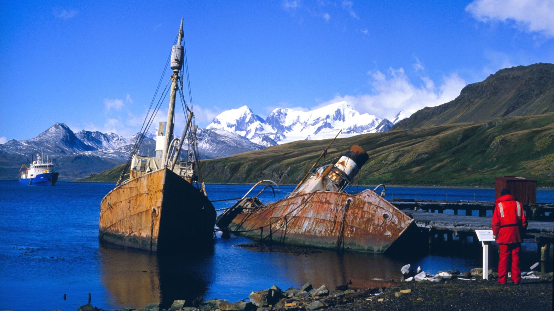 File:Grytviken WhalingBoats NOAA.jpg