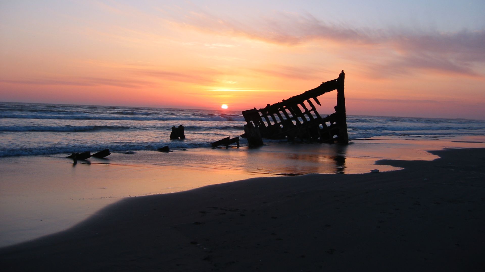 File:Peter iredale sunset.jpg
