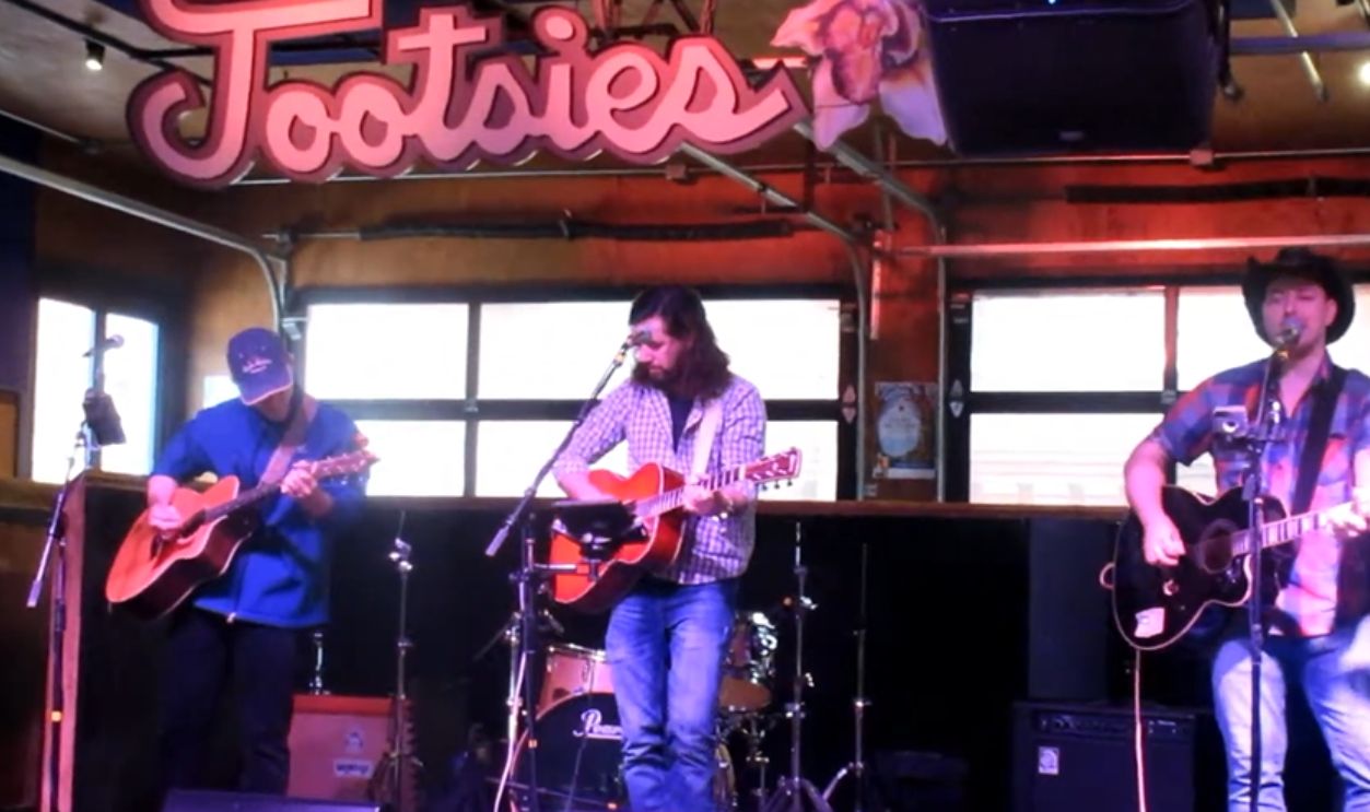 Classy Rooftops & Secret Spots