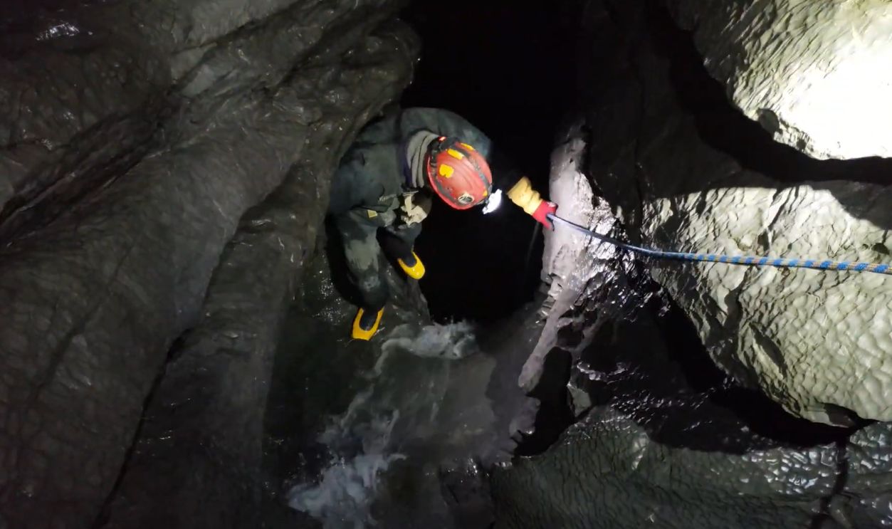 Caves of Vancouver Island