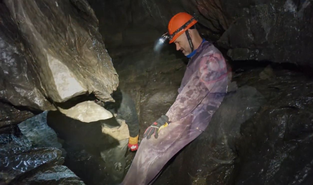 Caves of Vancouver Island