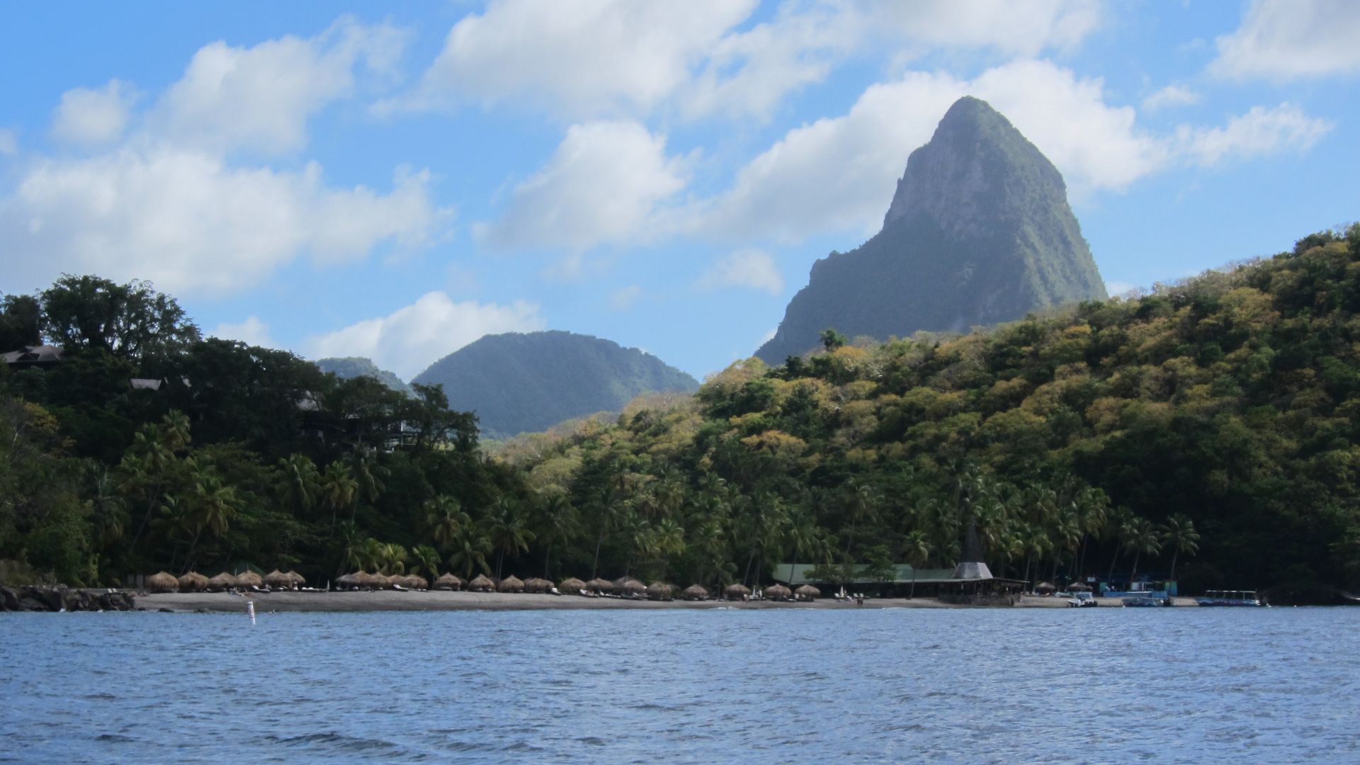 File:Anse Chastanet - panoramio.jpg