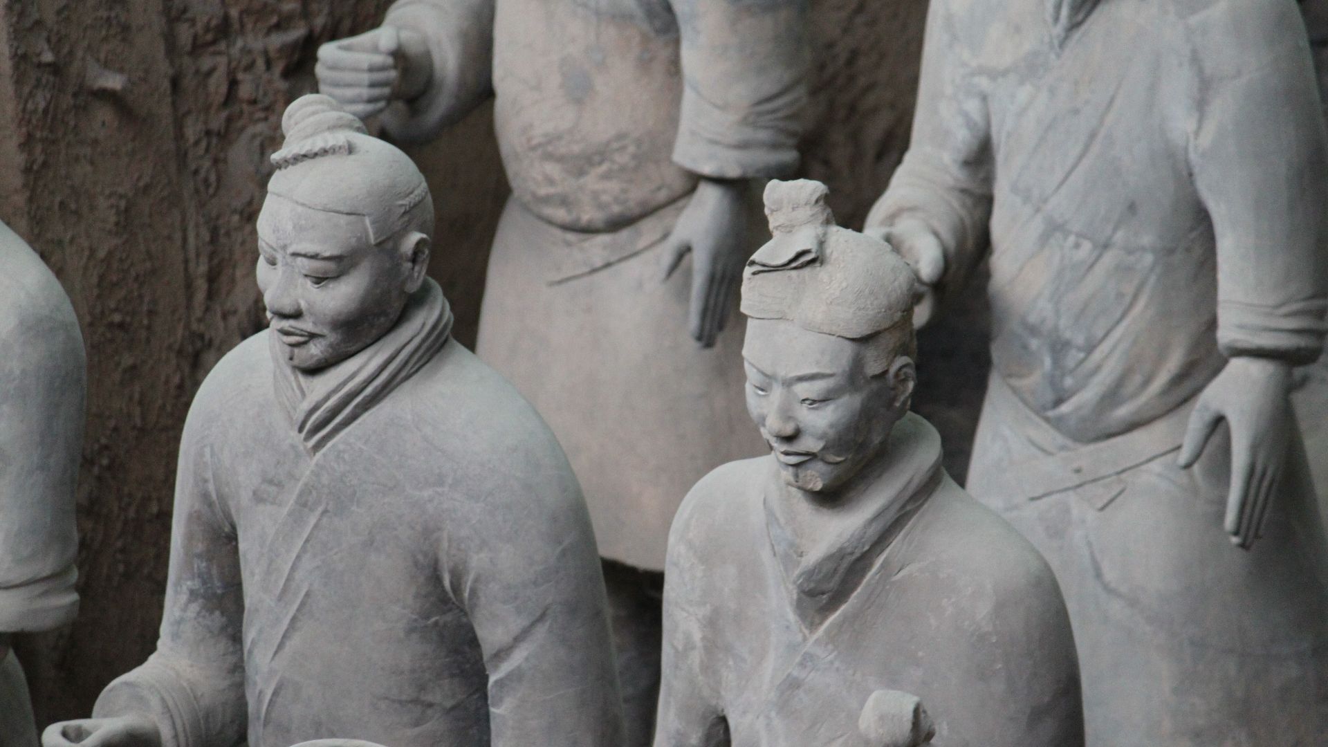 File:Qin Terracotta Army, Pit 1 (9895802955).jpg