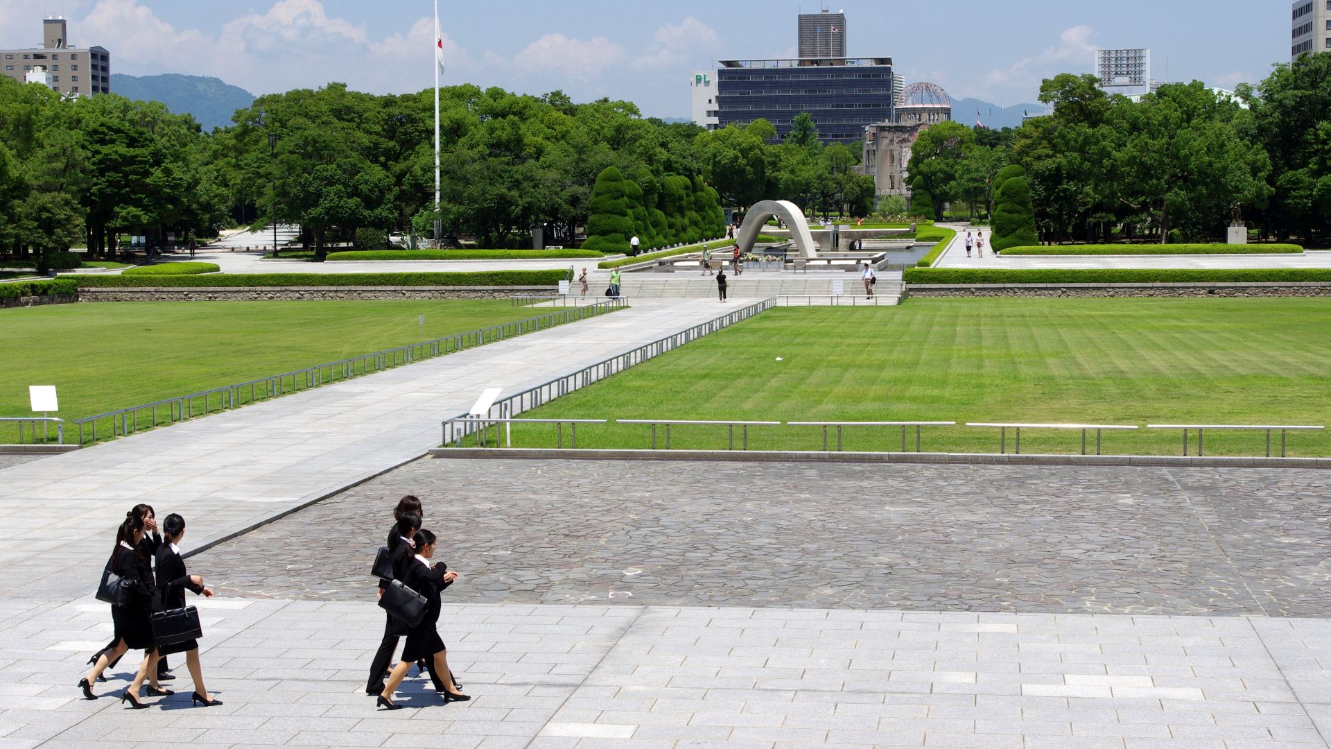 File:20100722 Hiroshima Peace Memorial Park 4478.jpg