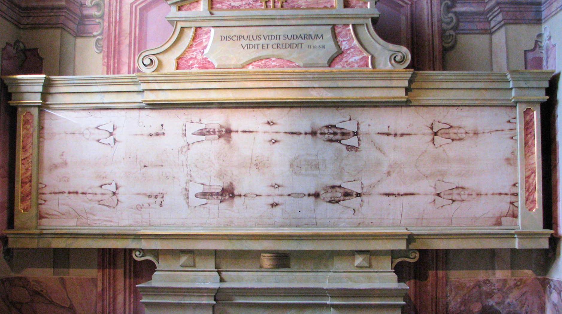 File:Shroud of Turin (4783906352) (2).jpg