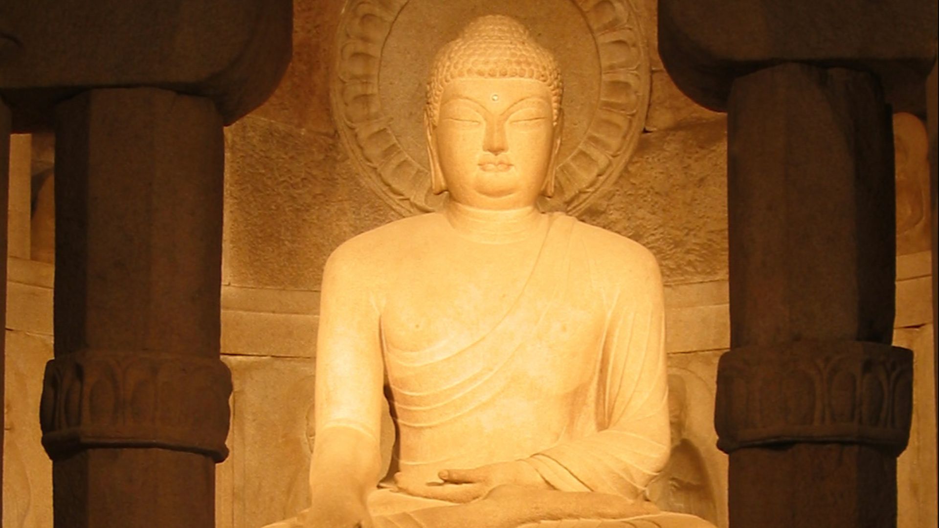 File:Seokguram Buddha.JPG