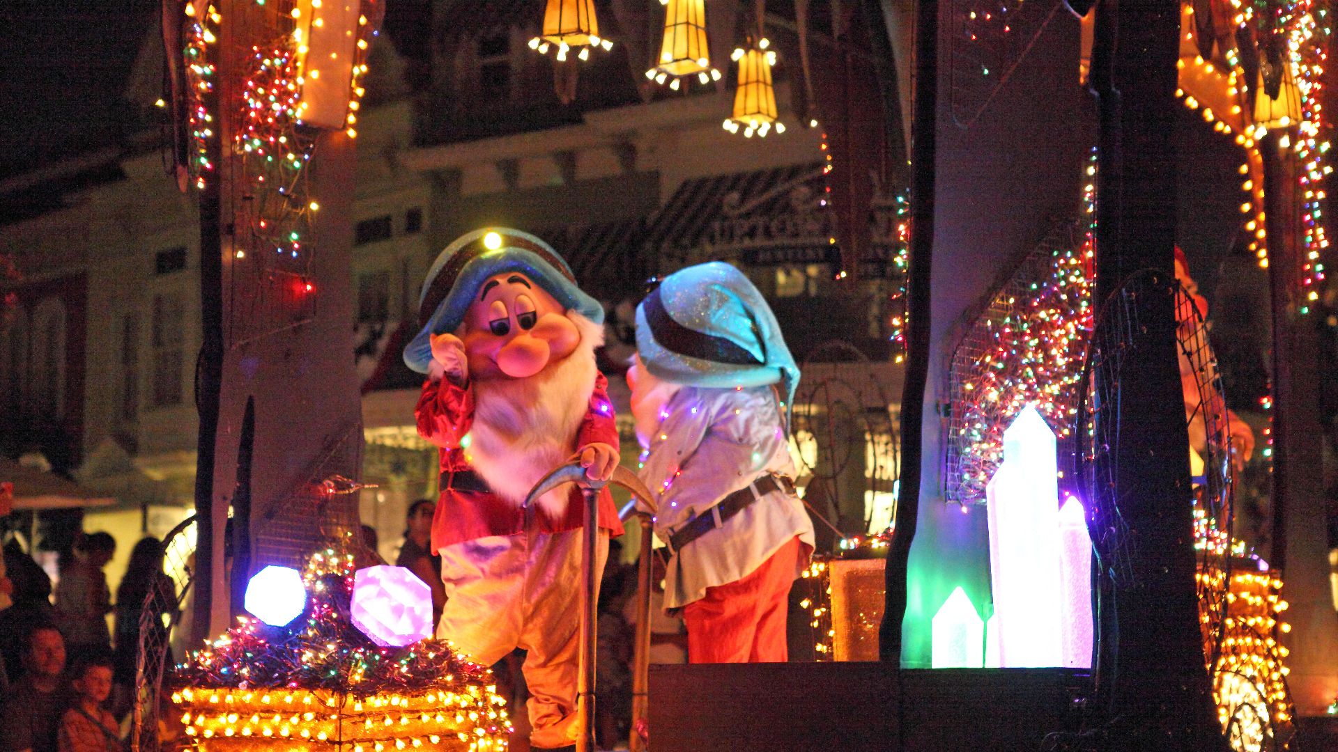 File:Dwarfs (37364917046).jpg