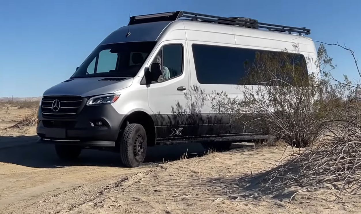 Airstream Interstate 24X