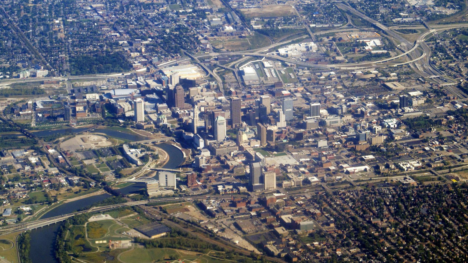File:Aerial view of Columbus, Ohio, September 2015.JPG
