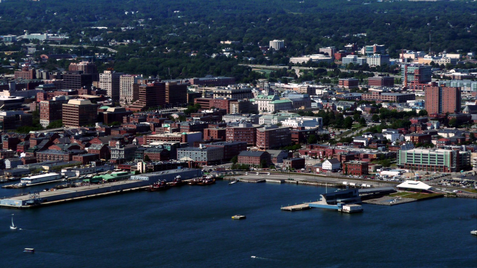 File:Old Port area of Portland, ME.jpg