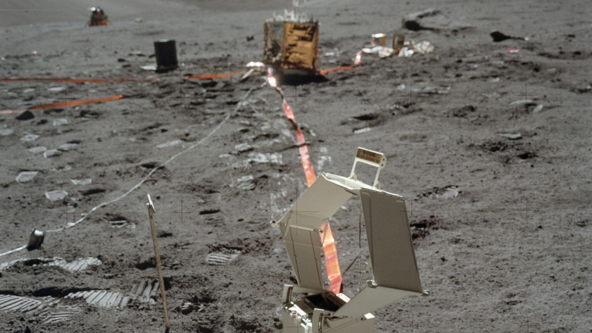 File:ALSEP AS17-134-20501.jpg