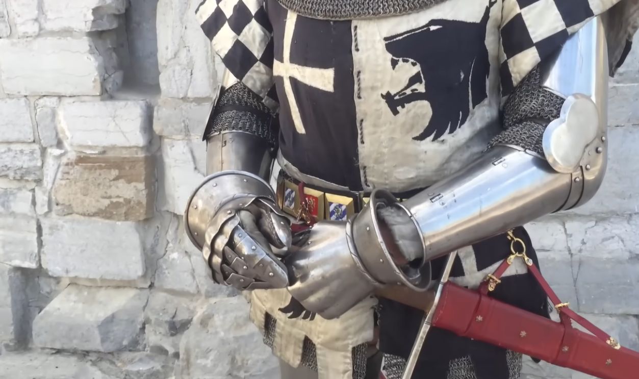 A Knight Beyond Legends